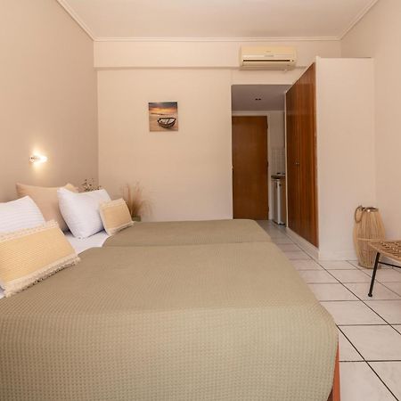 Daisy Hotel Plános Eksteriør bilde